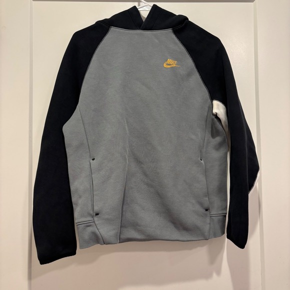 Nike Other - Nike Kids XL Grey Black Colorblock Tech Fleece Pullover Hoodie Raglan Sleeve